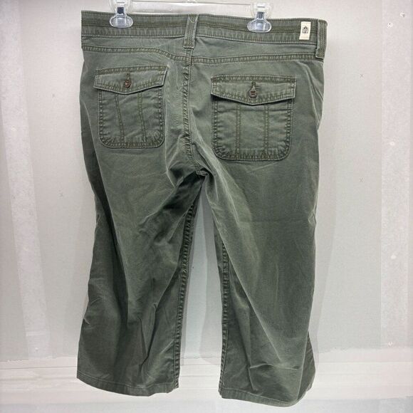 Levis Green Capri Pants Womens Size 14 Cotton & Elastane 36x18 EUC - Picture 4 of 6